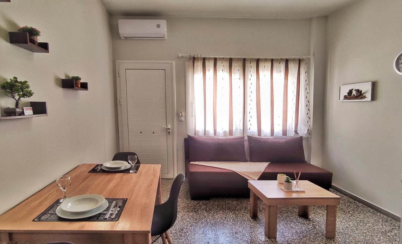 Garnet 1 Apartment Kalamata Exterior photo